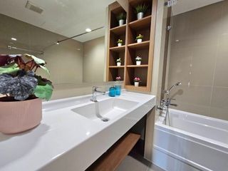 For rent 1 bed condo in Phra Khanong, Bangkok