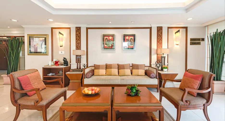 For rent 2 bedrooms condo in Watthana, Bangkok