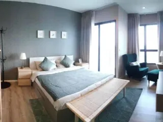 For sale 3 bedrooms condo in Mueang Samut Prakan, Samut Prakan