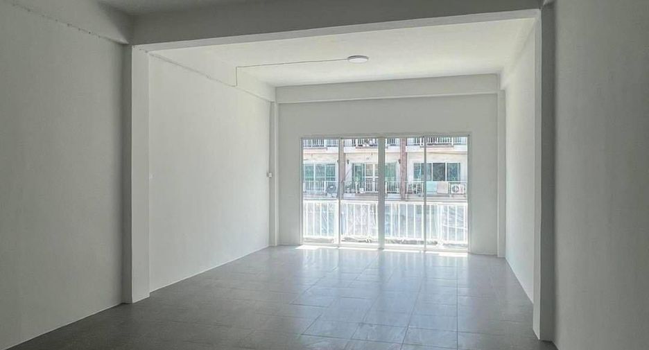 For sale studio townhouse in Bang Bon, Bangkok