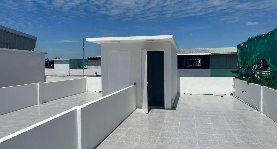 For sale studio townhouse in Bang Bon, Bangkok