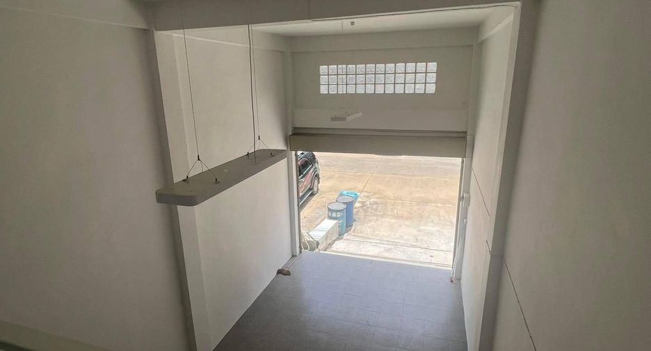 For sale studio townhouse in Bang Bon, Bangkok