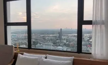 For rent 2 ベッドルーム condo in Khlong Toei, Bangkok