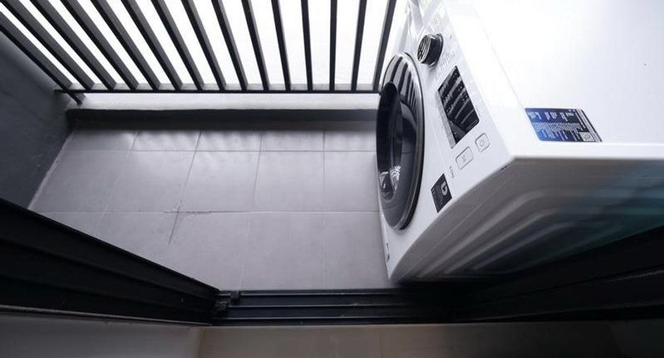 For sale 1 bed condo in Bang Phli, Samut Prakan