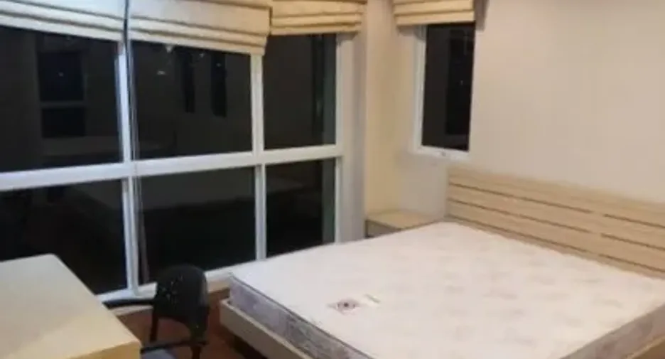 For sale and for rent 2 bedrooms condo in Sathon, Bangkok