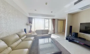 For rent 3 bedrooms condo in Watthana, Bangkok