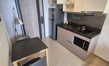Wohnung zur Miete mit 1 Zimmer in Khlong Toei, Bangkok
