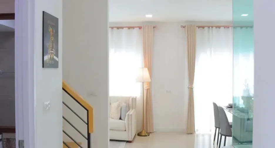 For rent 4 bedrooms house in Bang Phli, Samut Prakan