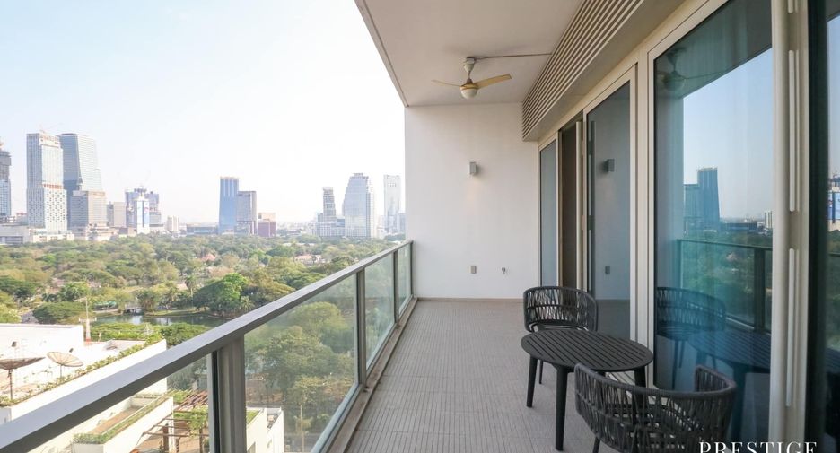 À louer 3 chambres condo à Pathum Wan, Bangkok