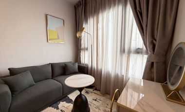 For rent studio condo in Khlong Toei, Bangkok