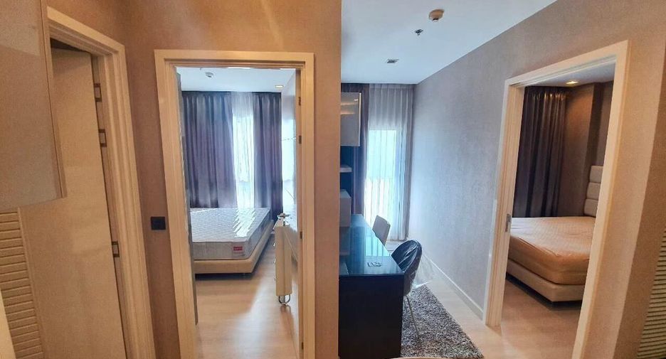 For sale 2 bedrooms condo in Phaya Thai, Bangkok
