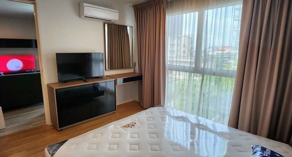 Condo en alquiler de 2 habitaciones en Phra Khanong, Bangkok