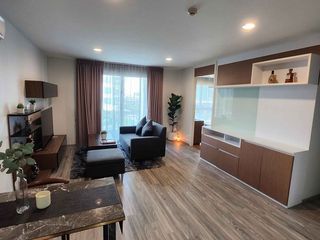 For rent 2 bedrooms condo in Phra Khanong, Bangkok