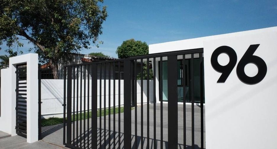 Продажа 3 спальни дом в Лат Пхрао, Бангкок