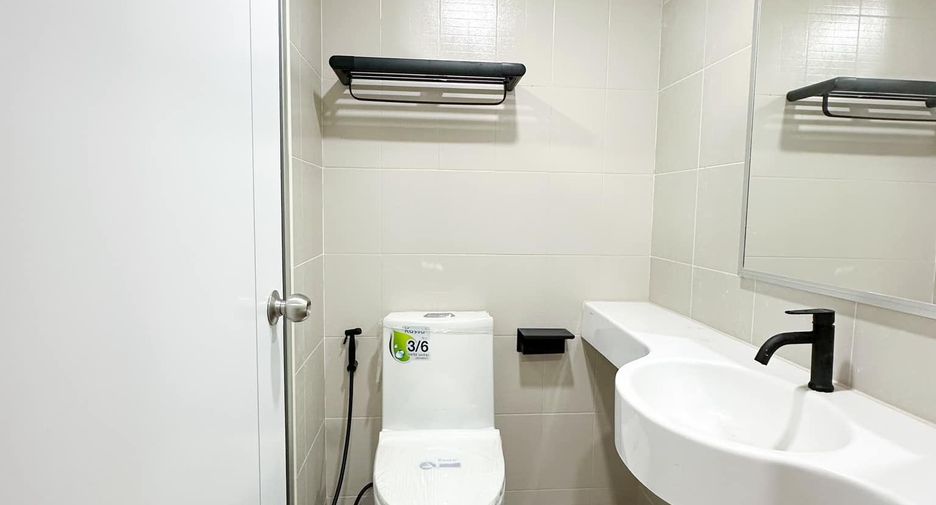 For sale studio condo in Bang Sue, Bangkok