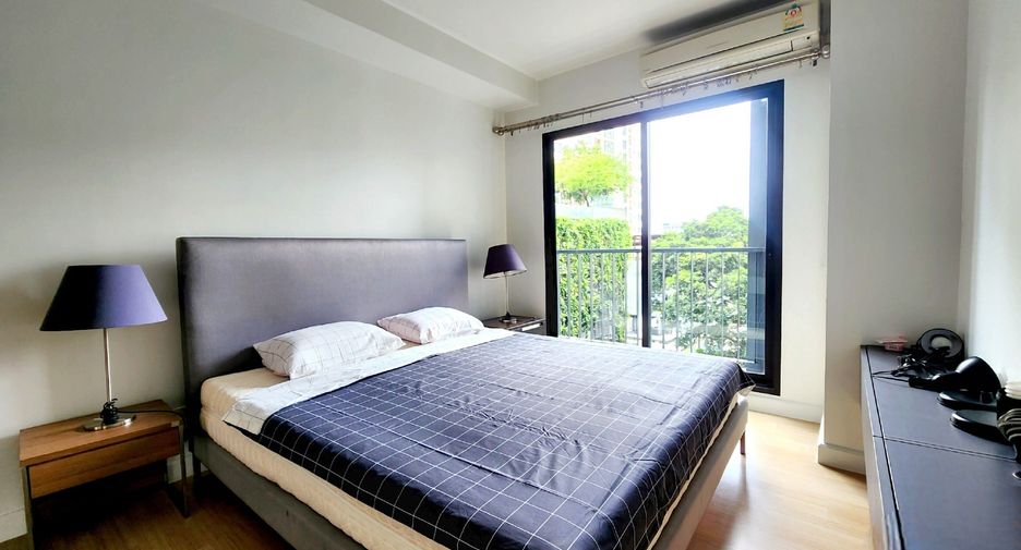 For sale and for rent 1 bed condo in Sathon, Bangkok