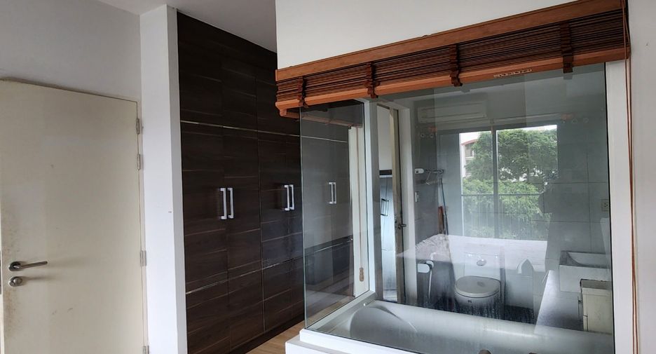For sale and for rent 1 bed condo in Sathon, Bangkok