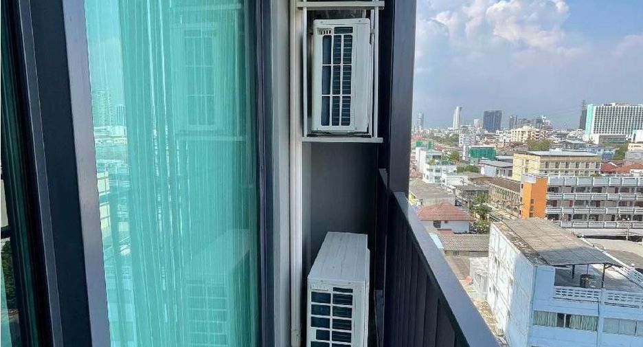À vendre 2 chambres condo à Din Daeng, Bangkok