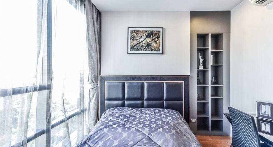 For rent 2 ベッドルーム condo in Sathon, Bangkok