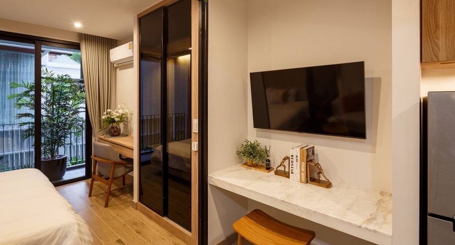 For rent studio apartment in Pathum Wan, Bangkok