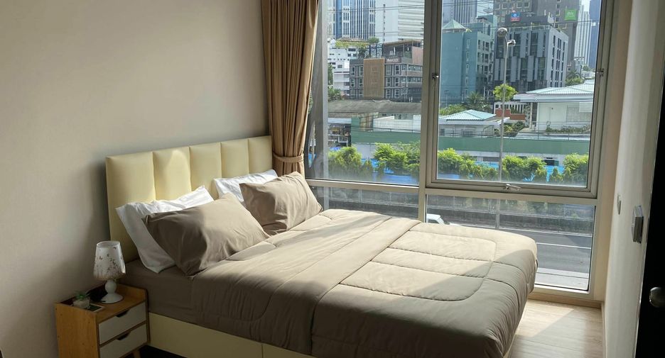 For sale 2 bedrooms condo in Pathum Wan, Bangkok