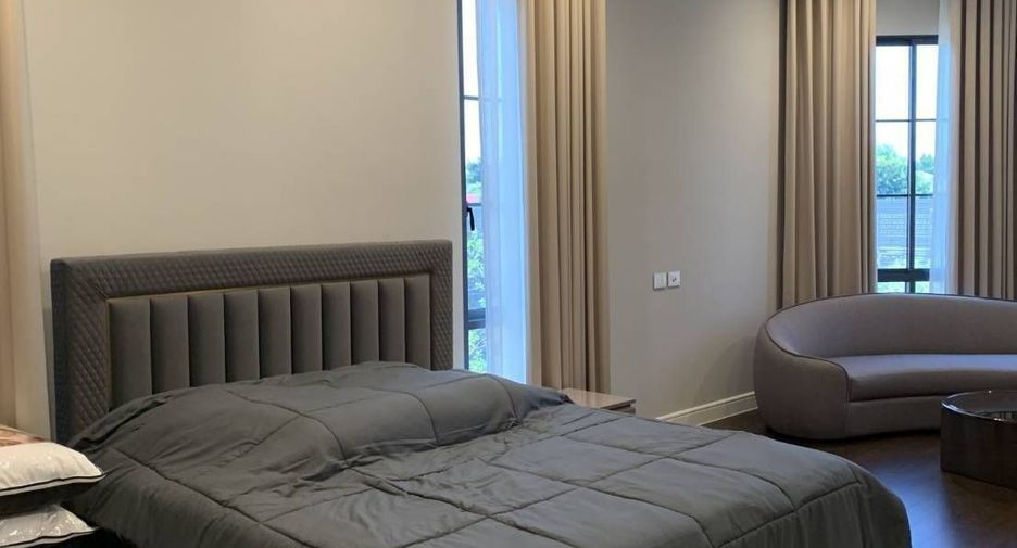 For rent 5 bedrooms house in Bang Kapi, Bangkok