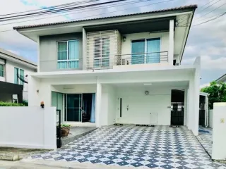 For sale 3 bedrooms house in Bang Phli, Samut Prakan