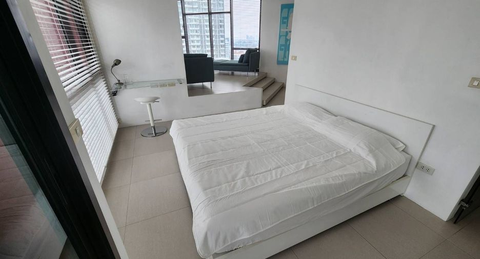 Condo en alquiler de 1 habitaciones en Khlong Toei, Bangkok