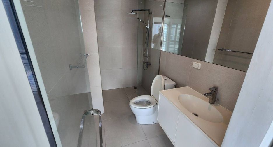 Condo en alquiler de 1 habitaciones en Khlong Toei, Bangkok