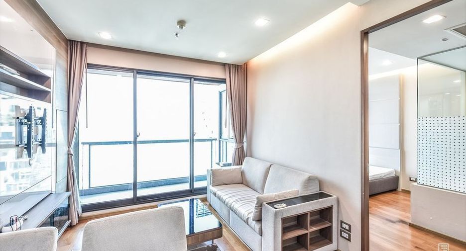 À vendre et à louer 2 chambres condo à Sathon, Bangkok