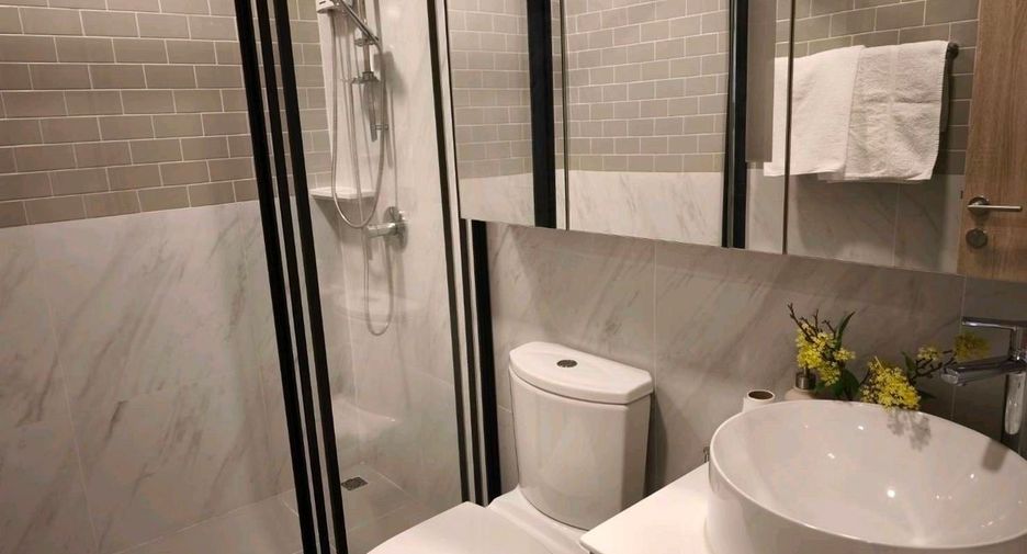 For rent 1 bed condo in Ratchathewi, Bangkok