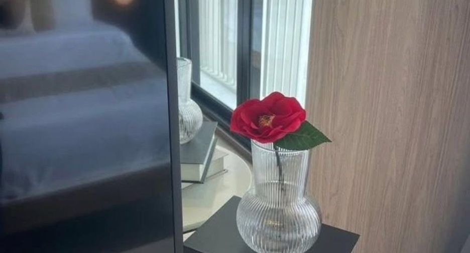 For sale 1 bed condo in Khlong Toei, Bangkok
