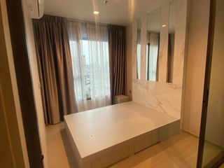 For rent 2 bedrooms condo in Huai Khwang, Bangkok
