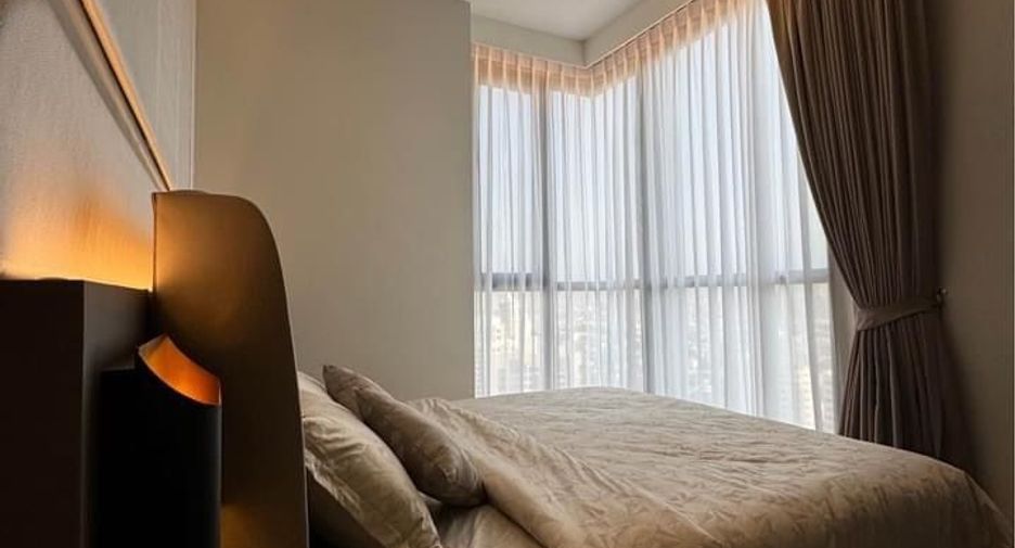 For rent 2 bedrooms condo in Watthana, Bangkok