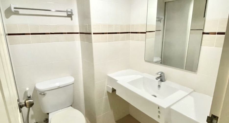 For sale 1 bed condo in Phaya Thai, Bangkok