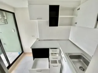 Продажа 1 кровать кондо в Пхая Тхаи, Бангкок
