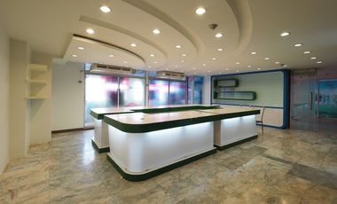 Oficina en alquiler en Bang Rak, Bangkok