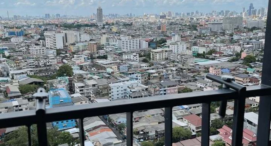 Wohnung zum Kauf mit Studio in Khlong San, Bangkok