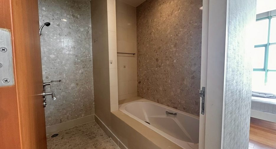 For rent 1 bed condo in Bang Kho Laem, Bangkok