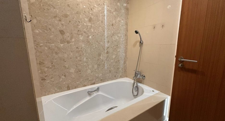 For rent 1 bed condo in Bang Kho Laem, Bangkok