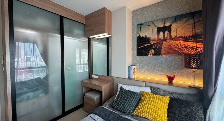 À louer 2 chambres condo à Watthana, Bangkok