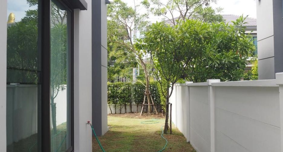 For sale and for rent 4 bedrooms house in Bang Khen, Bangkok
