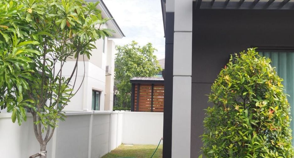 For sale and for rent 4 bedrooms house in Bang Khen, Bangkok