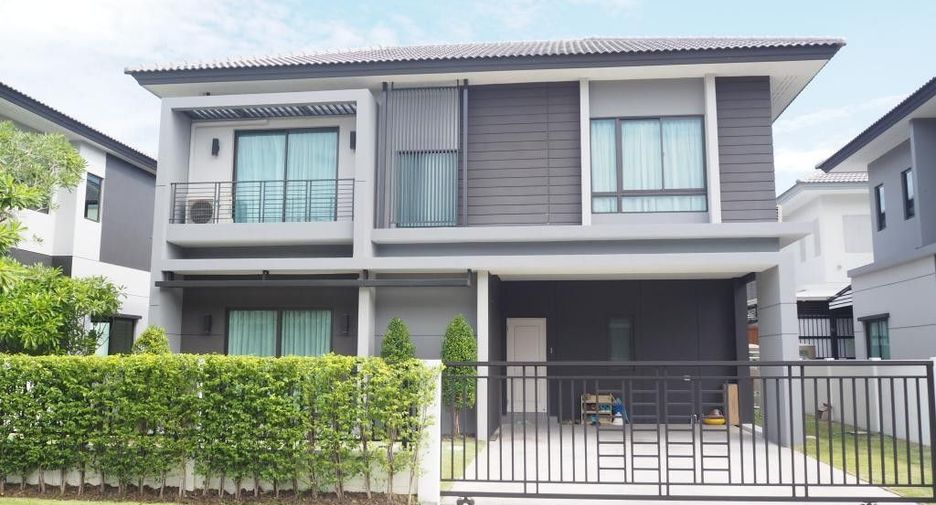 For sale and for rent 4 bedrooms house in Bang Khen, Bangkok
