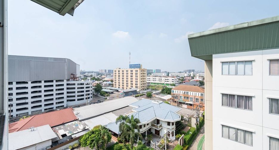 For sale 1 bed condo in Bang Khen, Bangkok