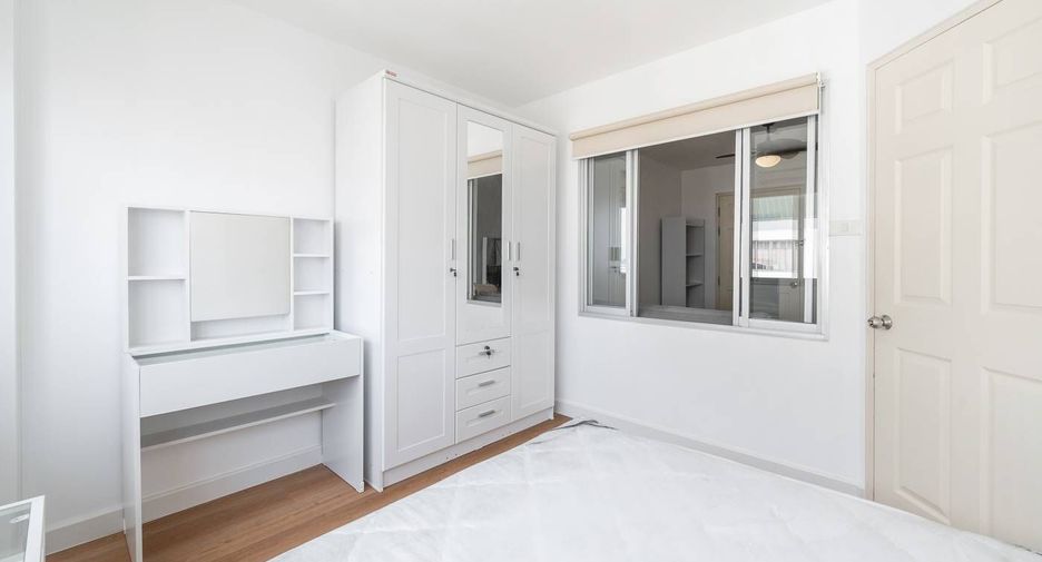 For sale 1 bed condo in Bang Khen, Bangkok