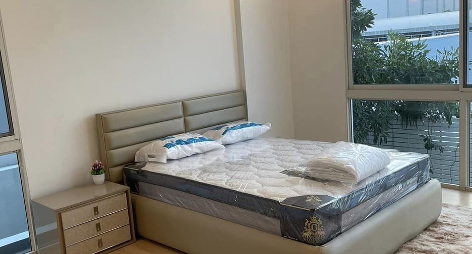 For sale and for rent 4 bedrooms house in Bueng Kum, Bangkok