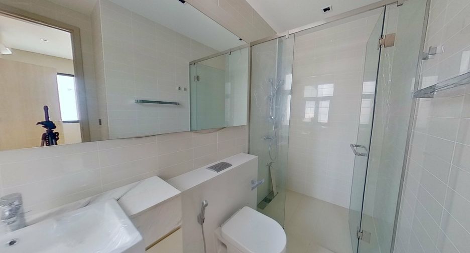 Casa en venta de 5 habitaciones en Huai Khwang, Bangkok