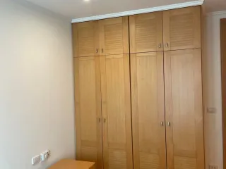 Apartamento en alquiler de 3 habitaciones en Khlong Toei, Bangkok