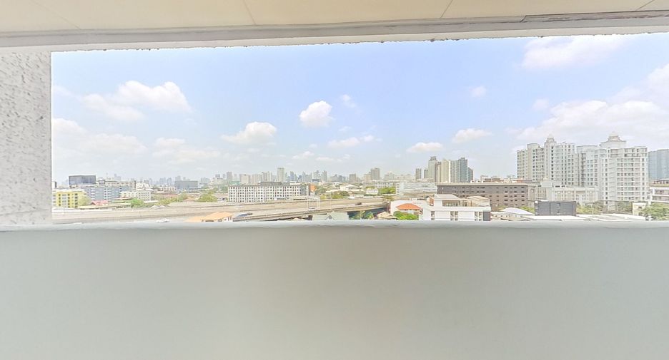 For sale and for rent 2 bedrooms condo in Phra Khanong, Bangkok